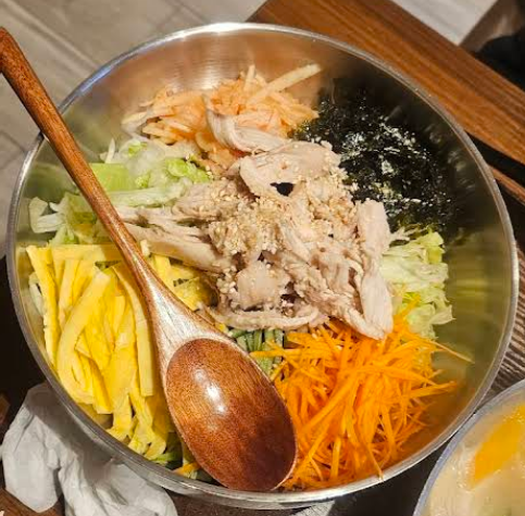 사계절 손 칼국수